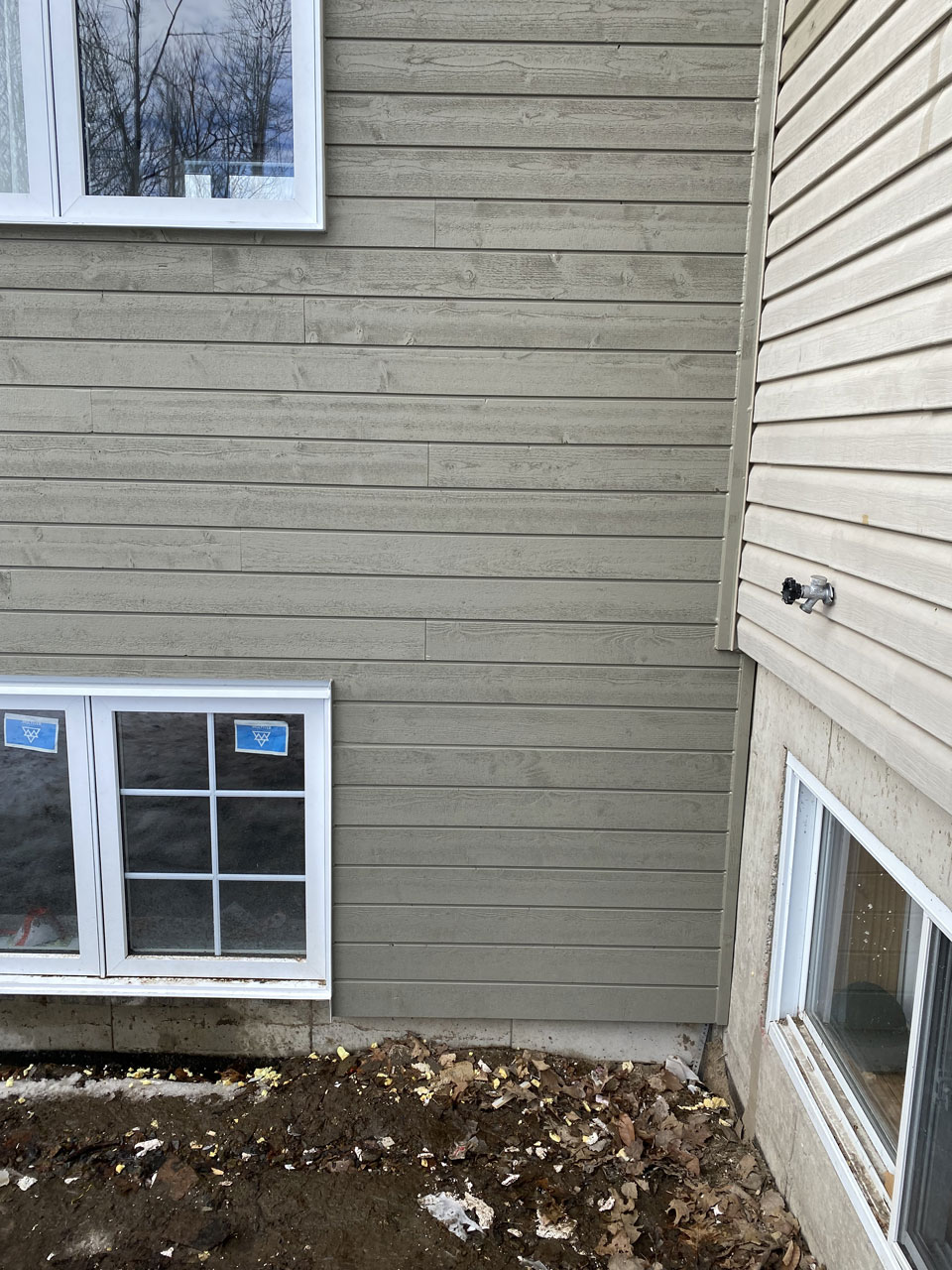 Revêtement extérieur #7